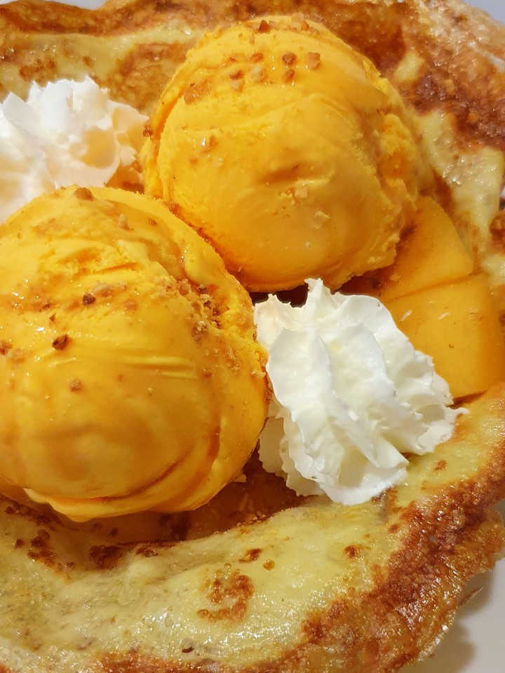 Mango Crepes