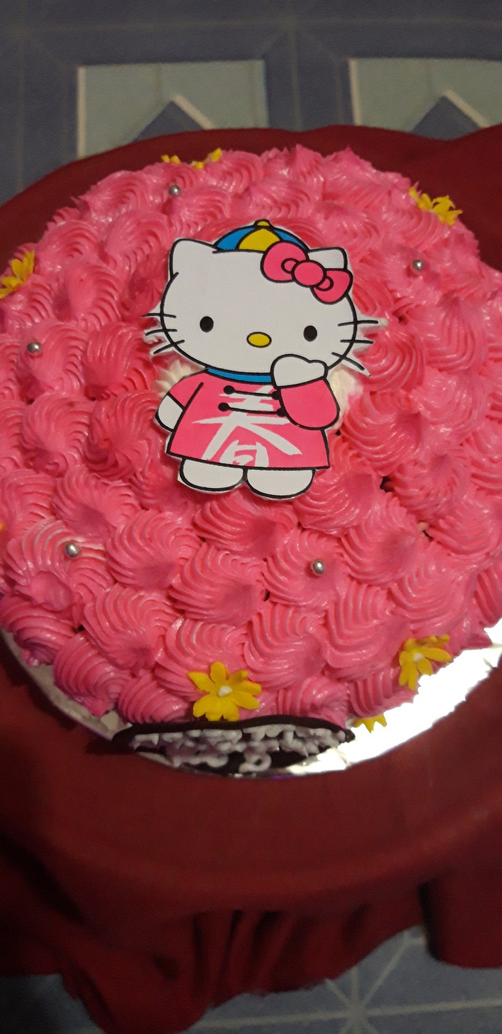 Kue Hello Kitty