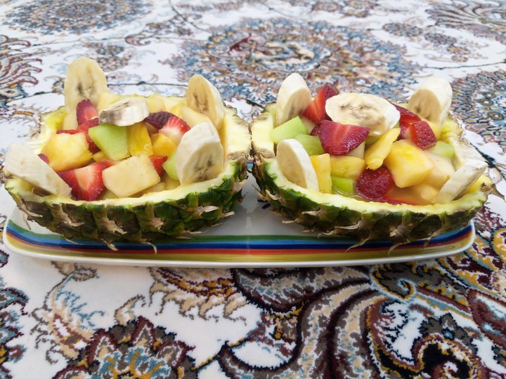 Fruit cocktail