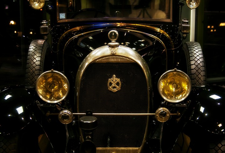 Retro car