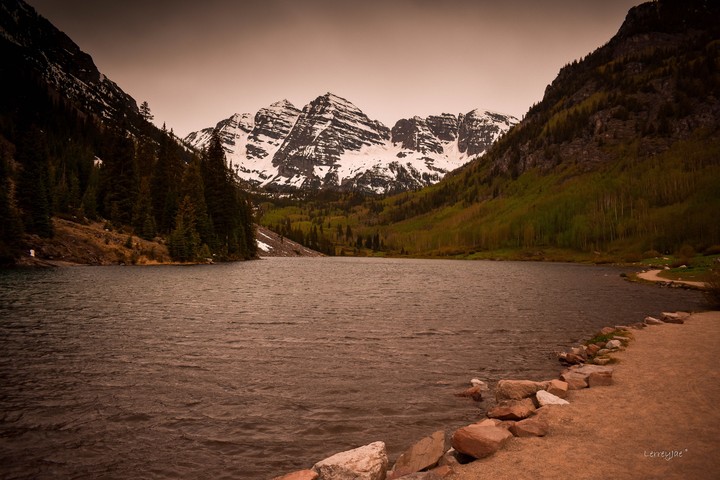 maroon bells