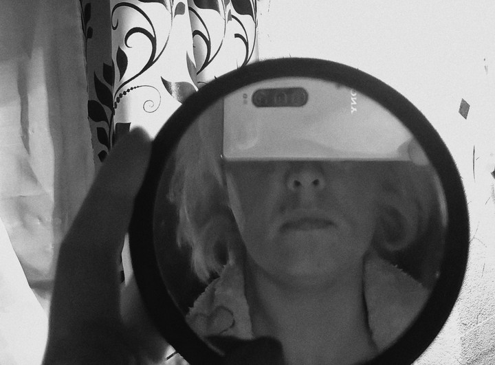 mirror