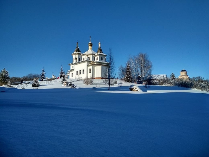 Храм