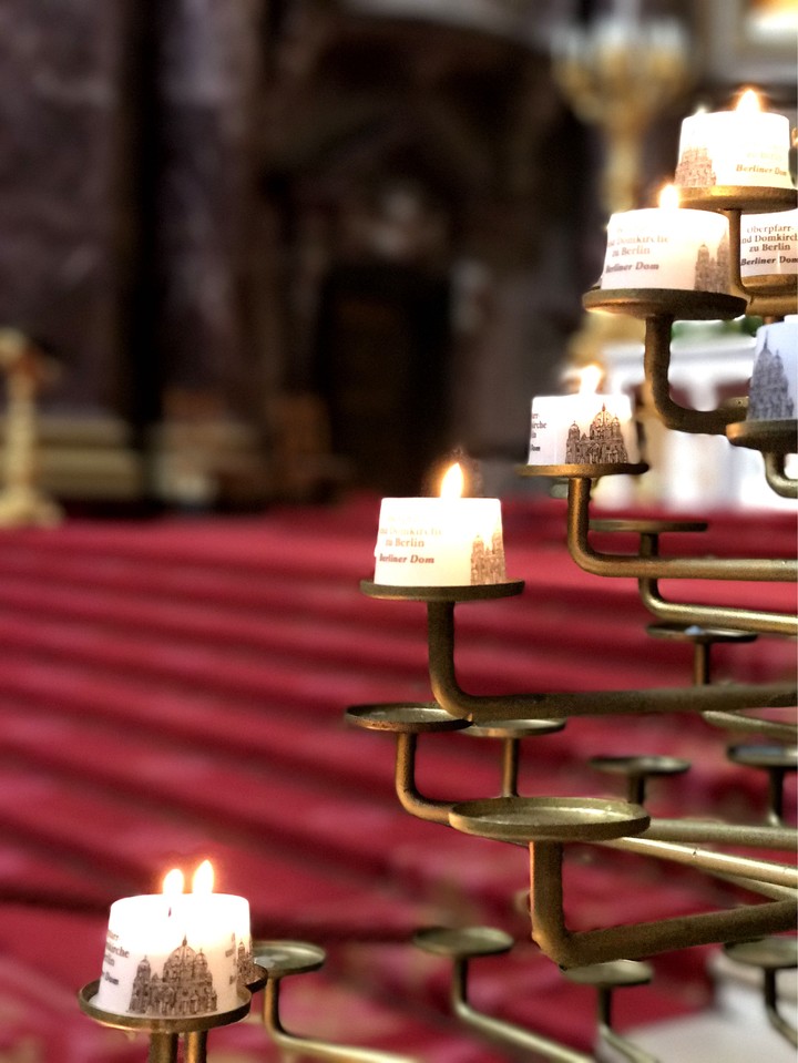 candle in church