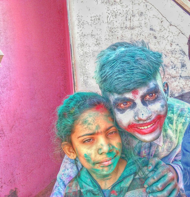 holi