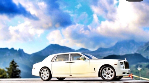 rolls royce phantom
