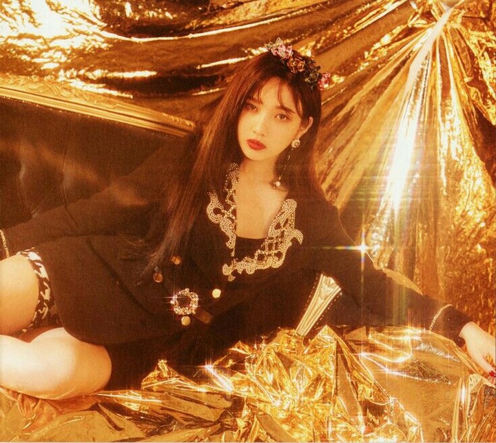 Red Velvet*