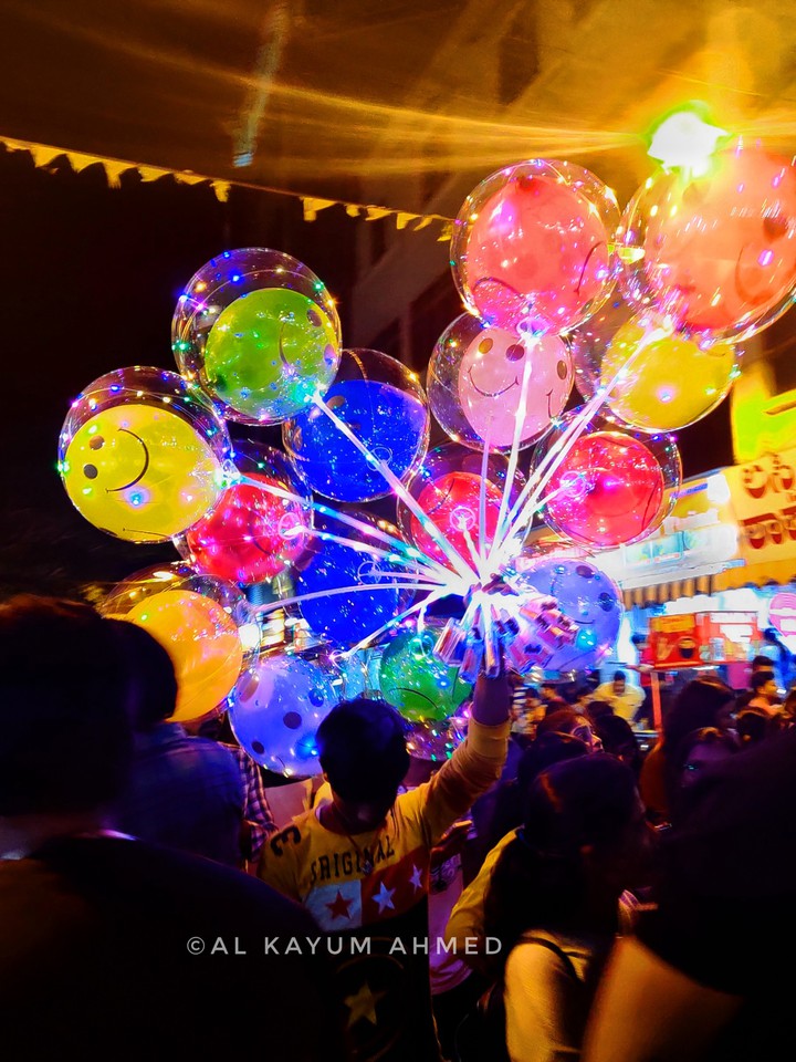 color balloons