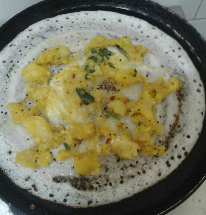 dosa with potatoes