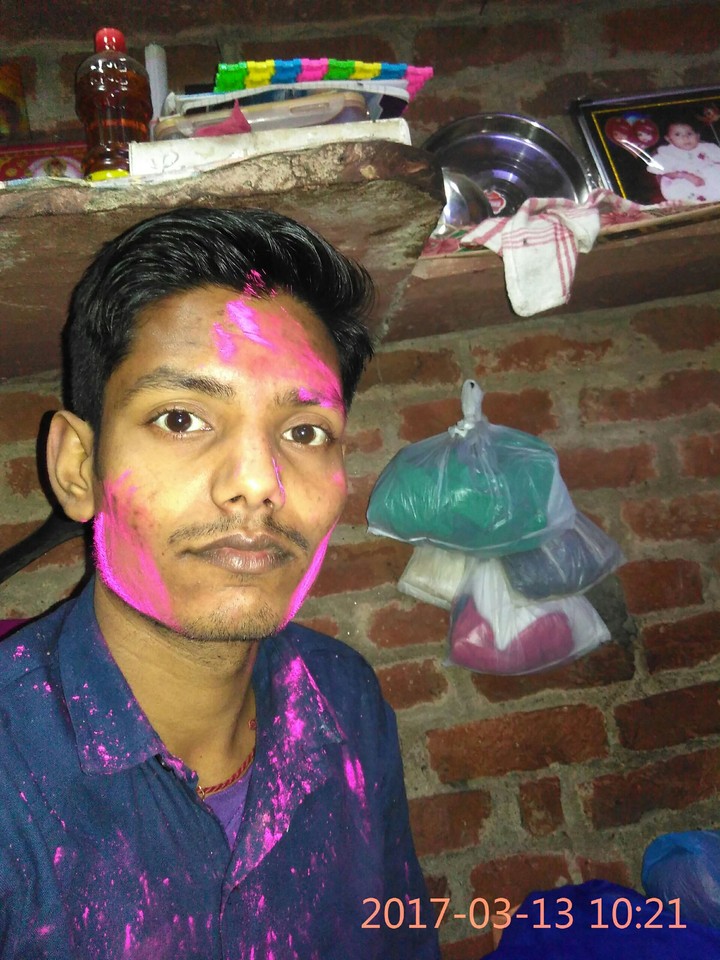 holi