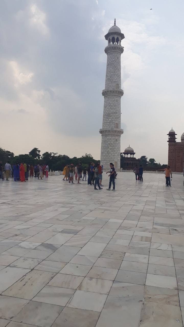 Taj Mahal Minar