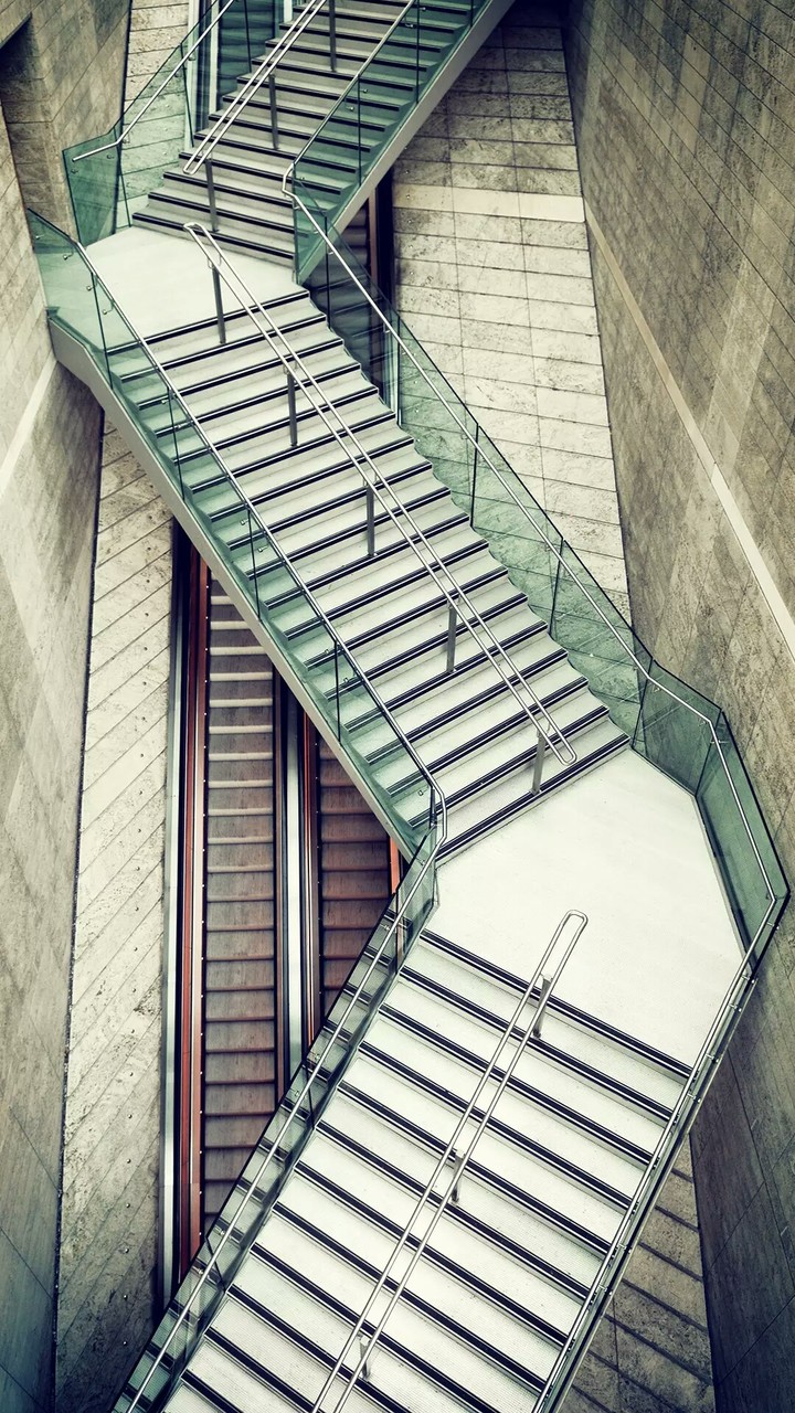 zigzag stairs