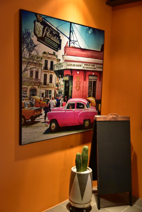 Cigars bar