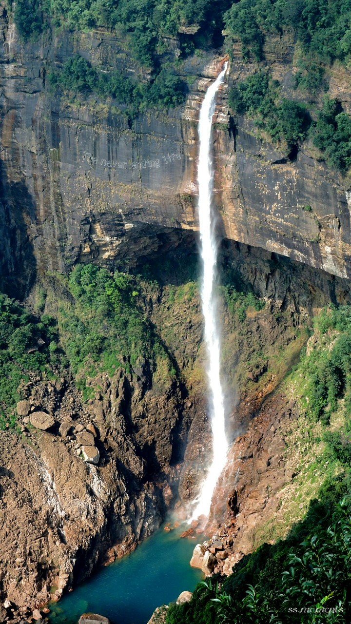 Nohkalikai water falls