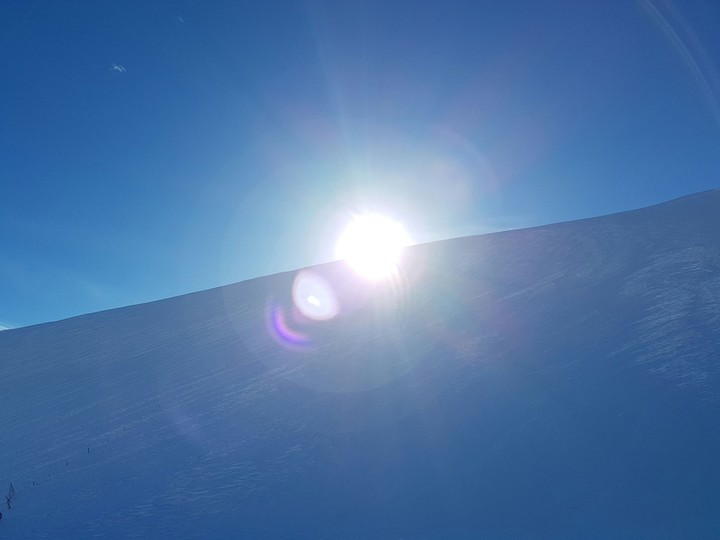 sun in snow