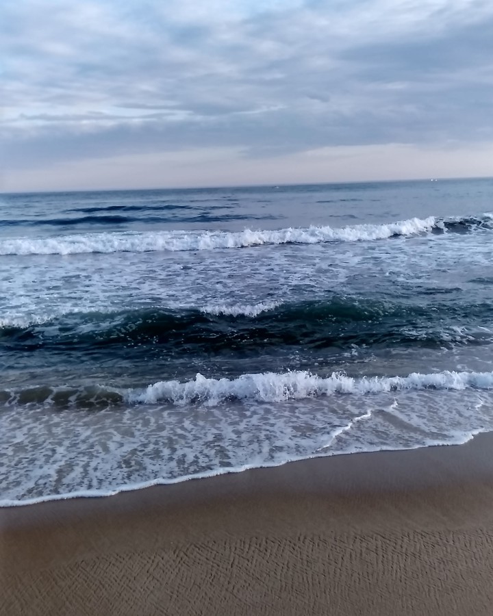море