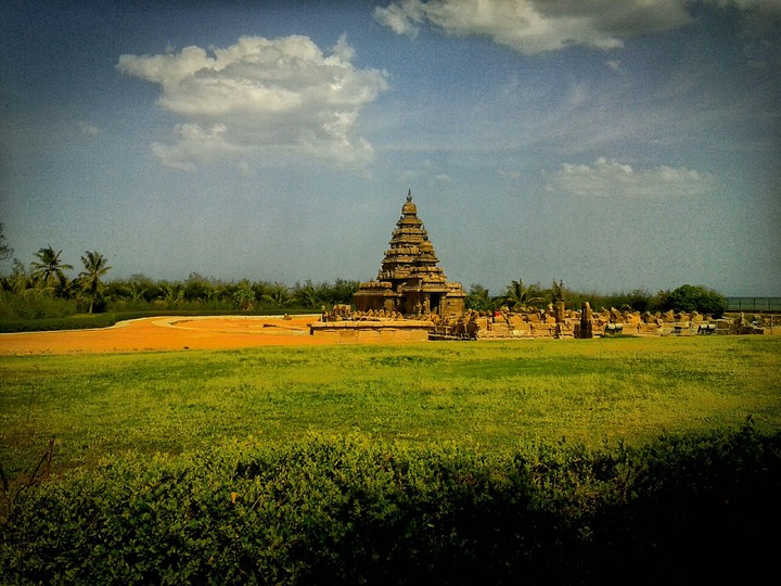 shore temple