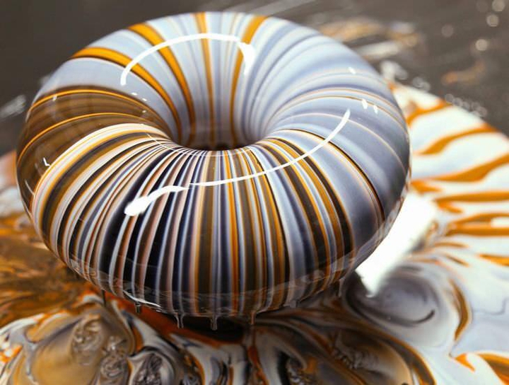 Art Donut Cake