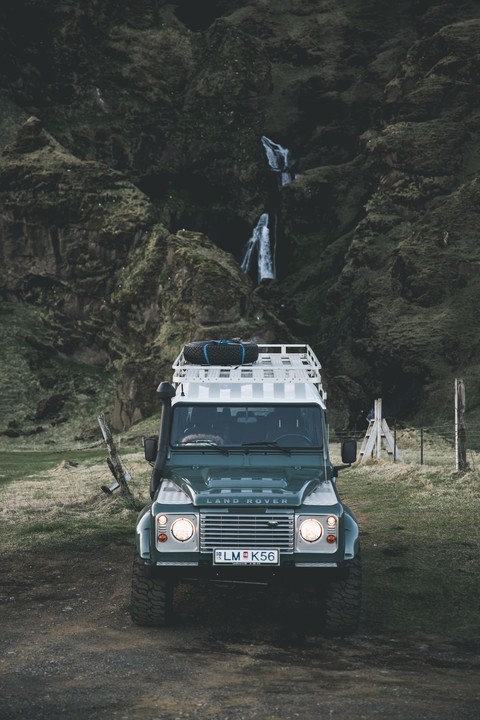 Land Rover Suv Mountains