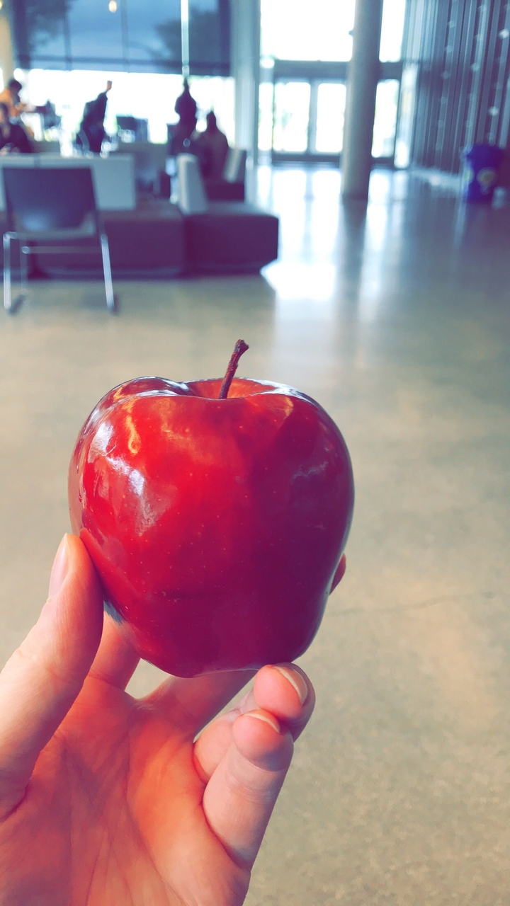 apple