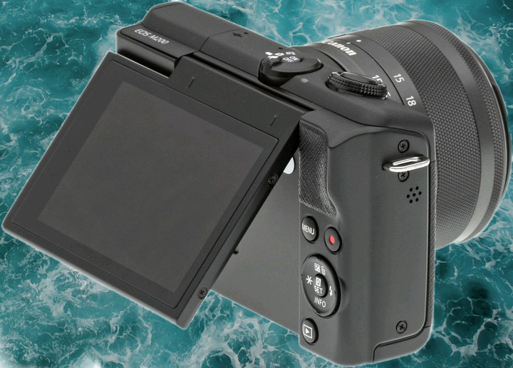 Canon EOS M200