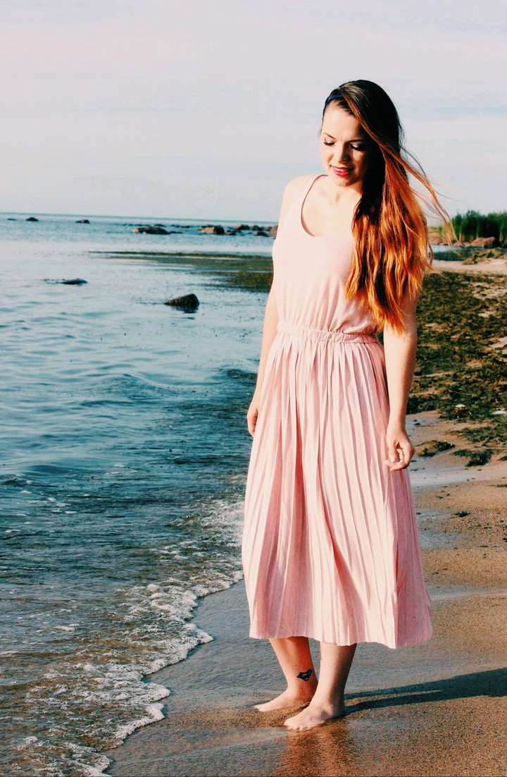 Pink dress