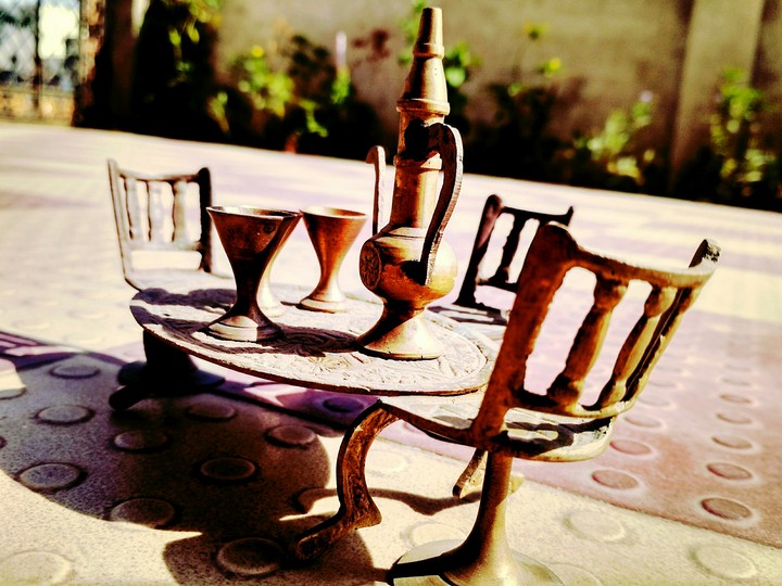 Dining table