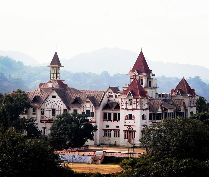 palace