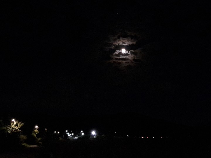 달무리