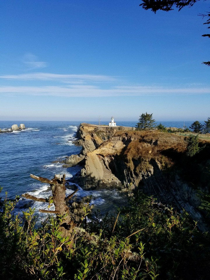 Charleston Oregon lighthouse 2