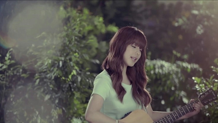 Juniel illa illa Music Video Wallpaper