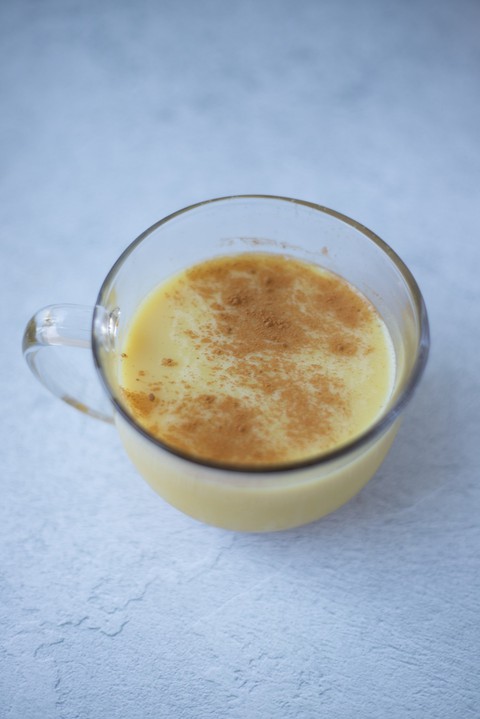 milk with turmeric powder