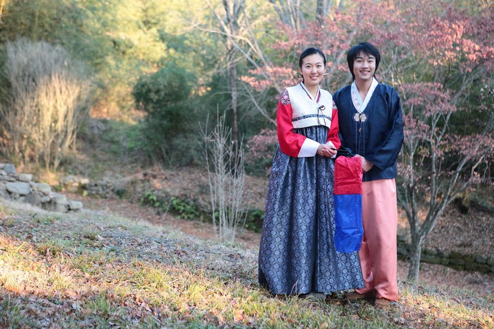 Couple in Korean Dress II
