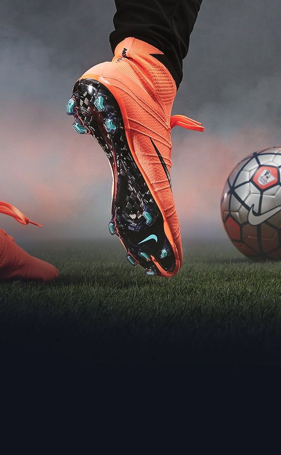 NIKE FOOTBALL