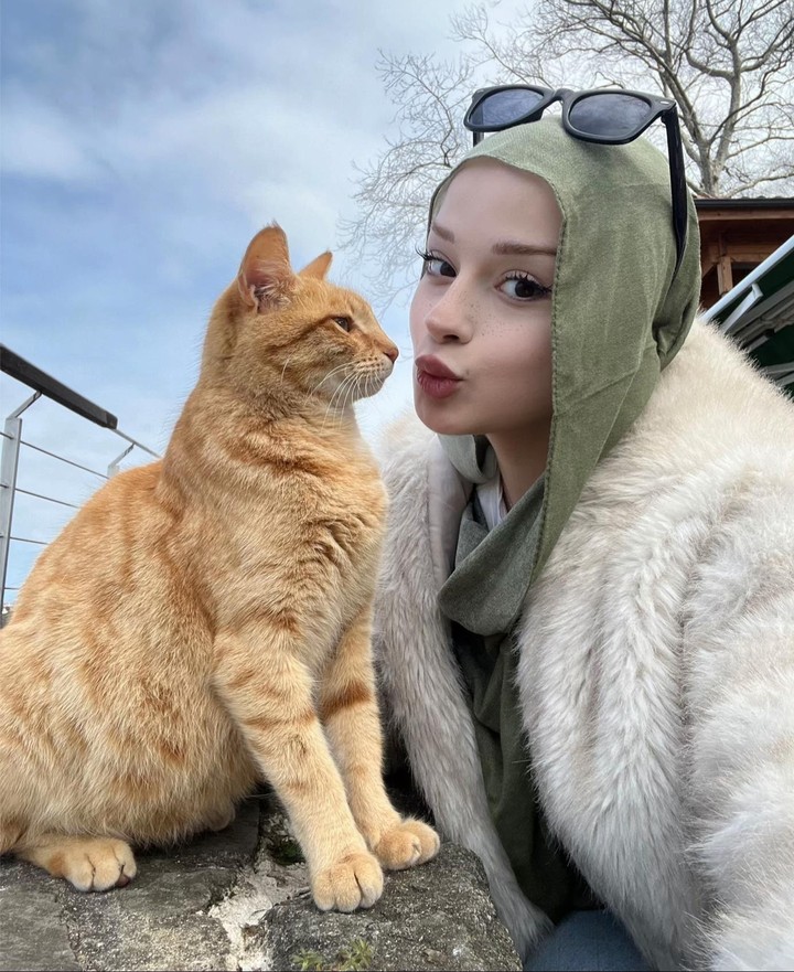 .