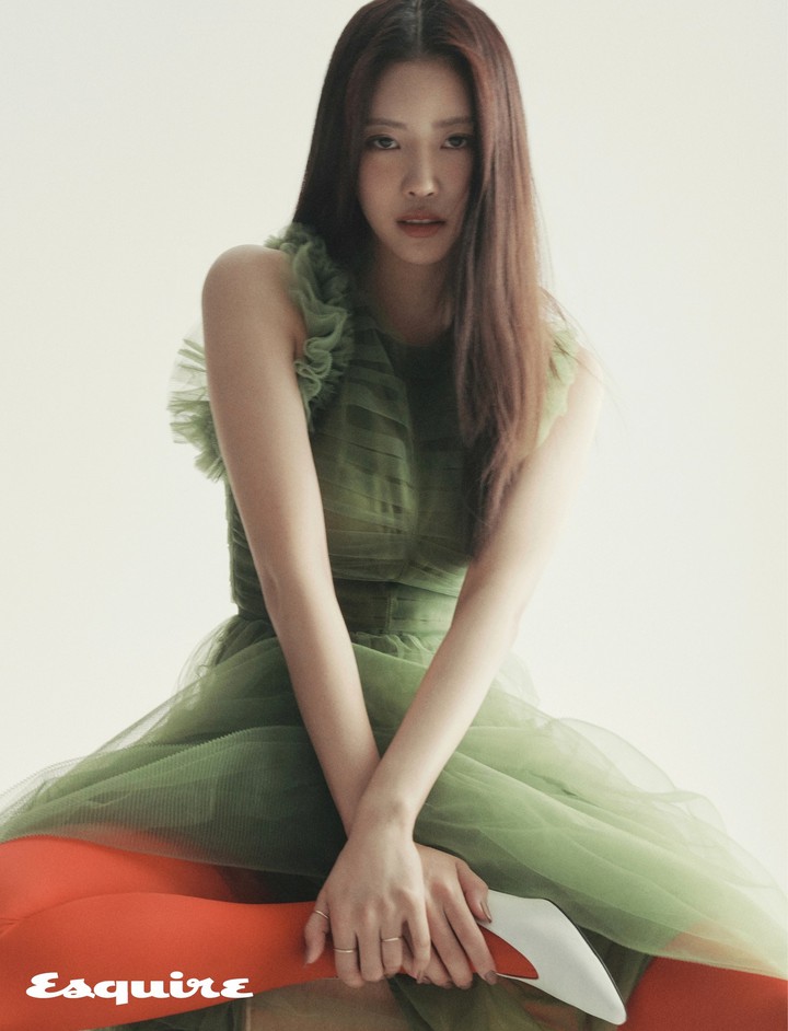 Korean singer Lovelyz Lee Mi-joo