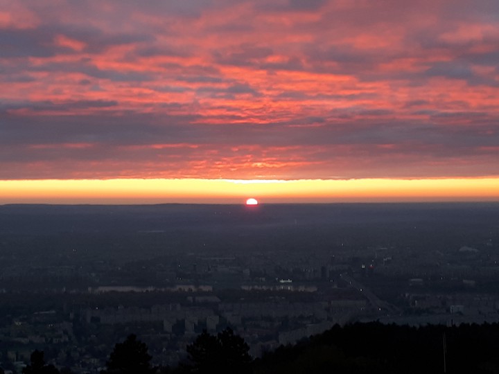 The sunrise over Budapest