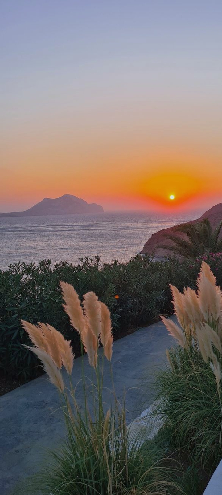 Strong sunset (Sounio, Athens)