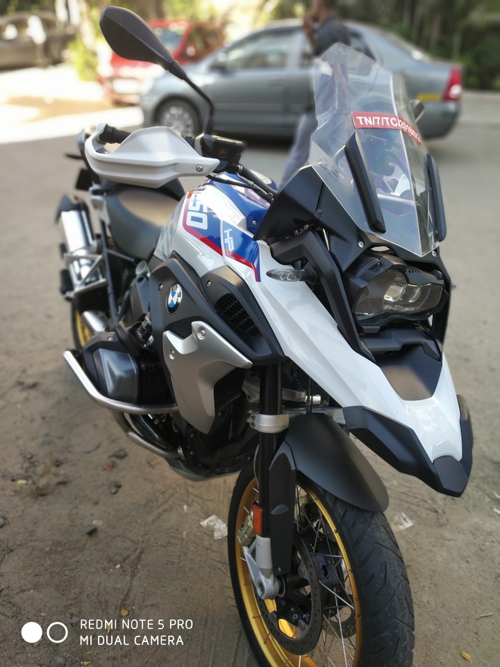 BMW 1250 cc