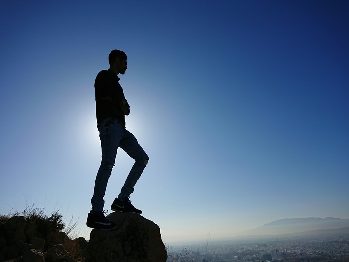 #man #look @ #city  #shiraz  #shiraz_chamran # chamran