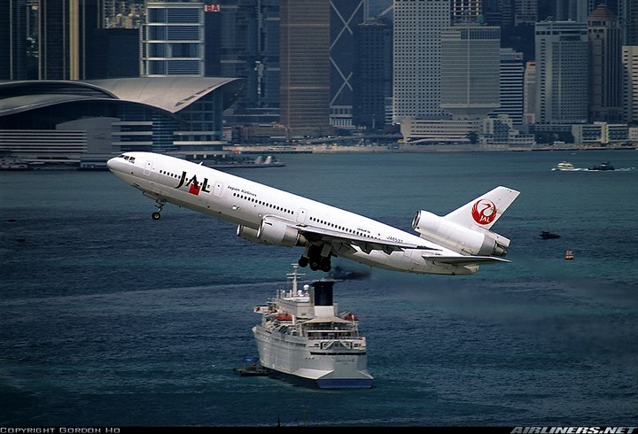 jal Dc10