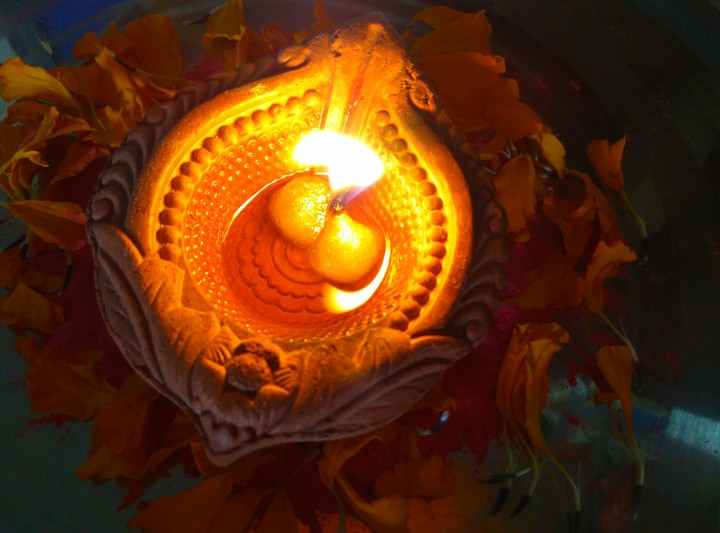 Diya...