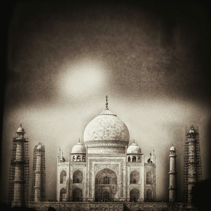 Vintage Taj