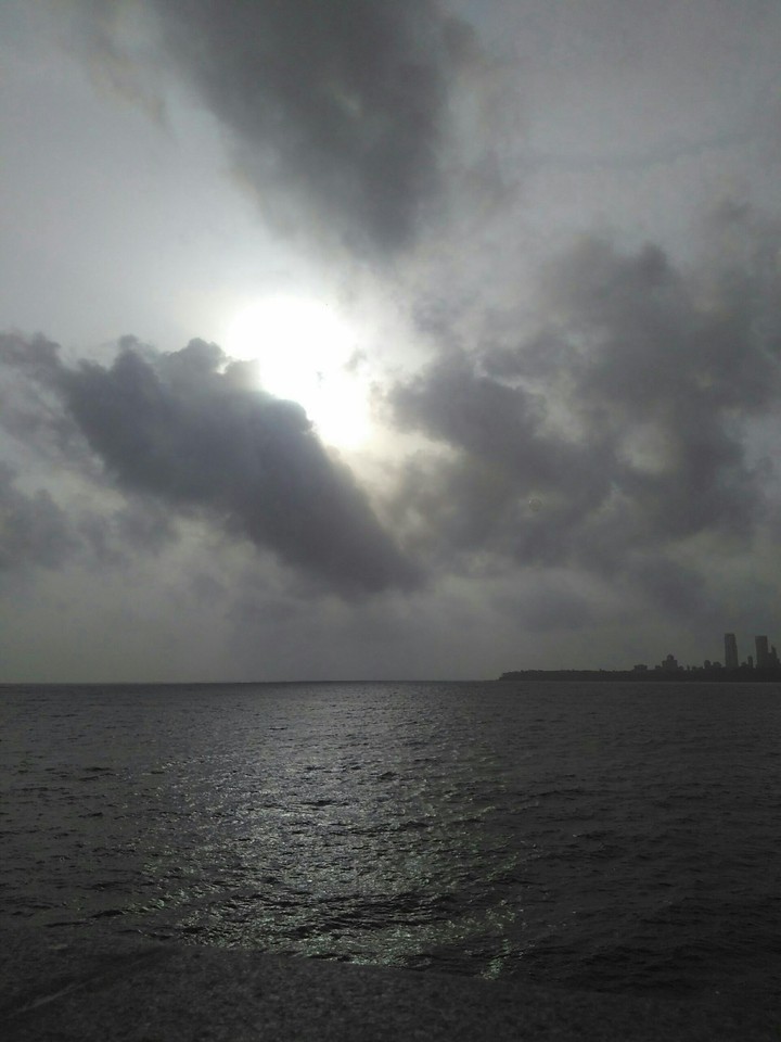 marine drive  mumbai (INDIA)