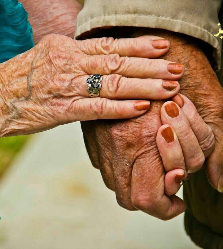 عشق واقعی...