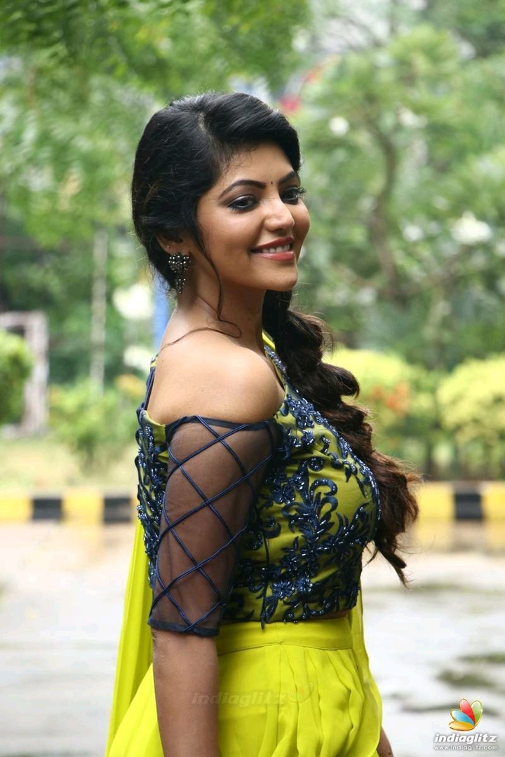 Athulya ravi
