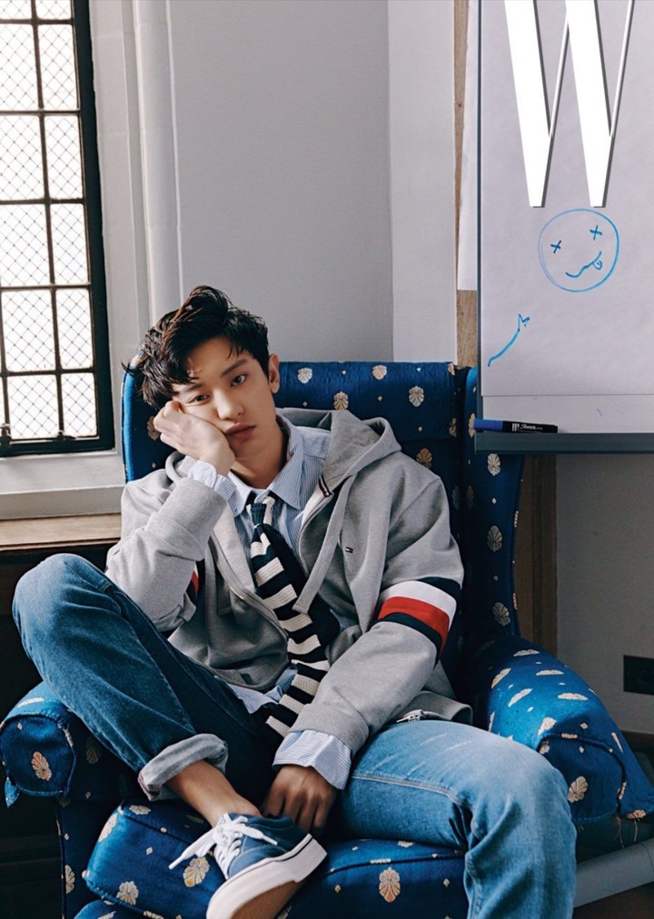 ? ? chanyeol ? ?