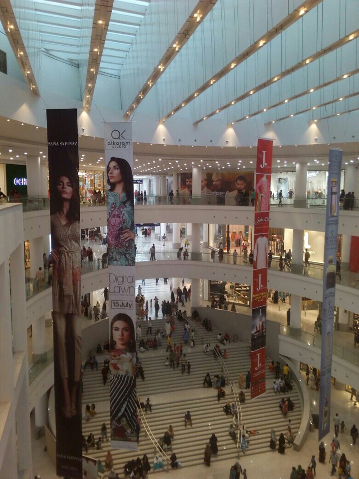 Lucky Mall - Karachi (Pakistan)