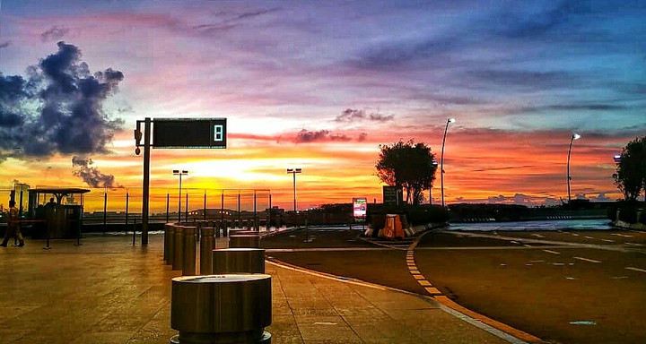 Mumbai airport t2 ( evening time ) departure