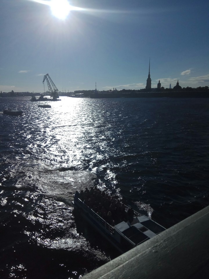 Neva. Saint-Petersburgh